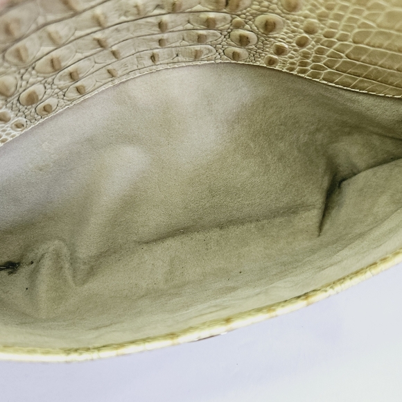 Vintage Brahmin Isabelle Toggle Ivory Cream Crocodile Leather Shoulder Bag Purse - Picture 15 of 16